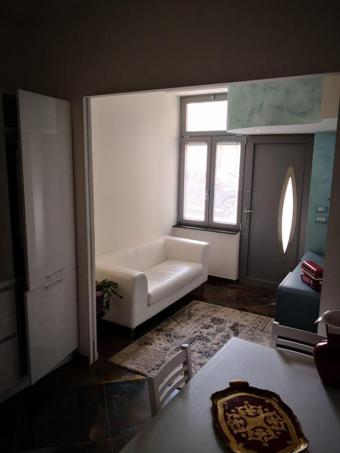 瓦多利古雷La Casa Di Valentina公寓 外观 照片